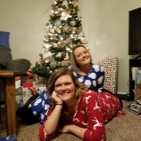 Meet your Posher, Lindsey - Picture 1 of 1